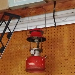 Vintage Coleman Latern