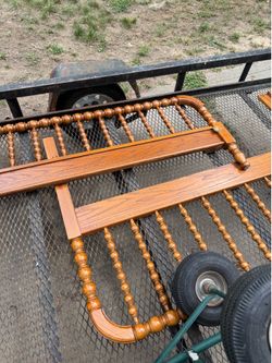 Full size bed