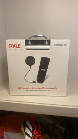 Pyle Microphone/ W Stand And Metal Case
