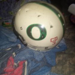 Season 2010 Oregon Ducks Helmet