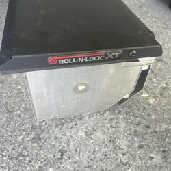 Truck Cover Roll N Lock 
