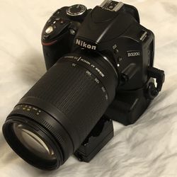 Nikon D3200 w/ Nikon 70-300mm Lens (manual Focus Only)