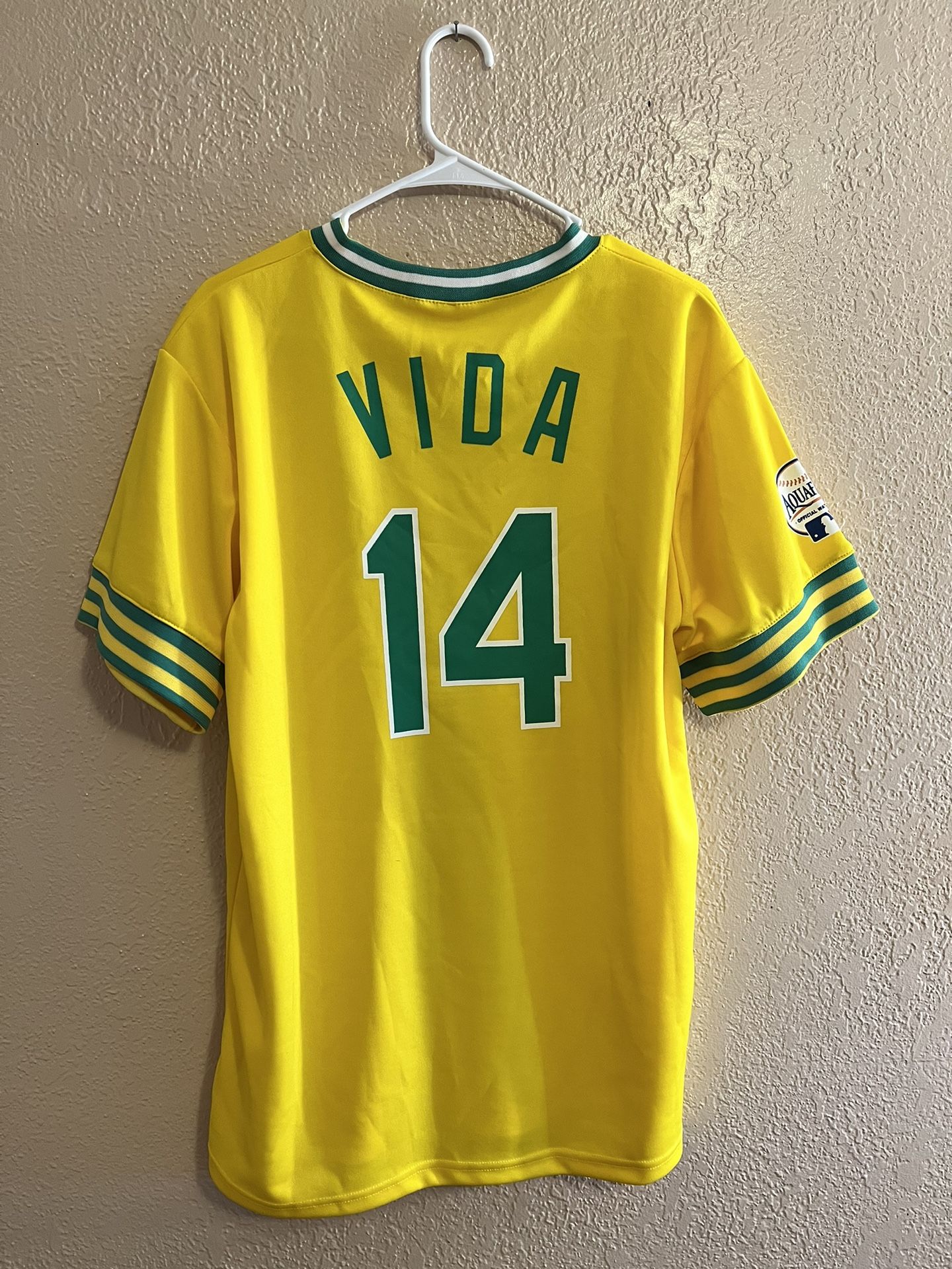 2008 VIDA BLUE 70s OAKLAND A'S GOLD V-NECK REPLICA JERSEY #14 ATHLETICS SGA  Larg for Sale in San Lorenzo, CA - OfferUp