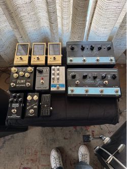 Guitar pedals
