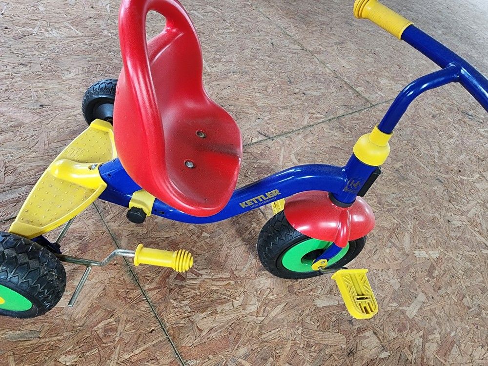 Kettles kids tricycle - bicycle 