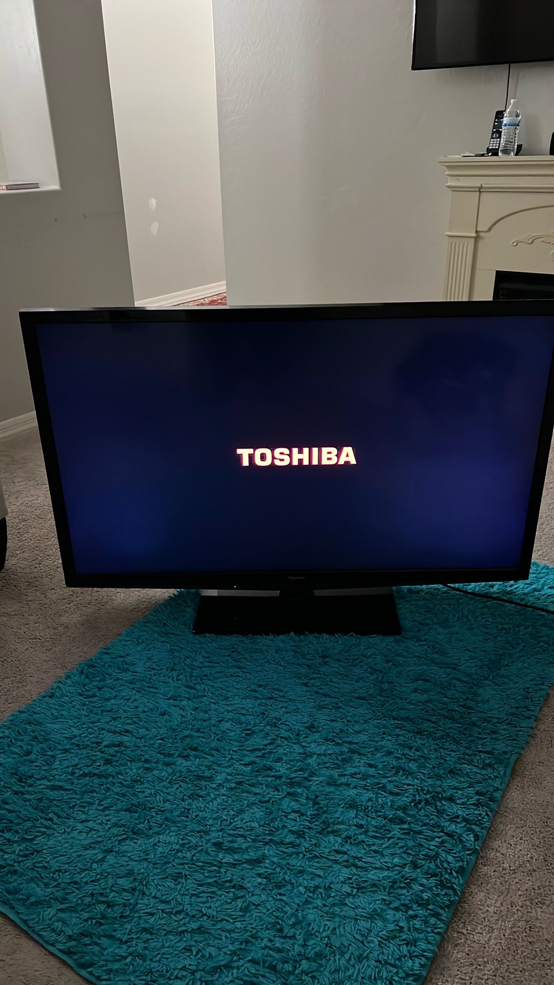 Toshiba LCD TV 50”