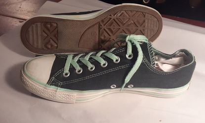 Men's Size 8 All Star Con's 