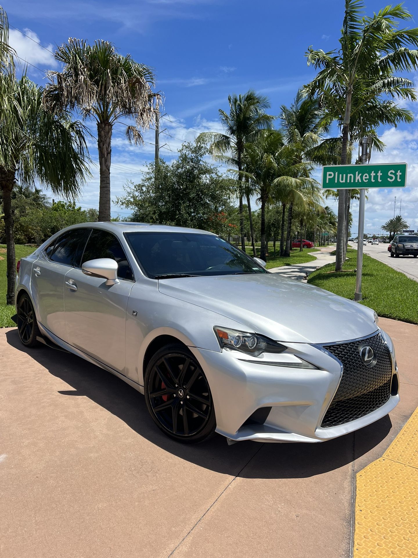 2016 Lexus IS