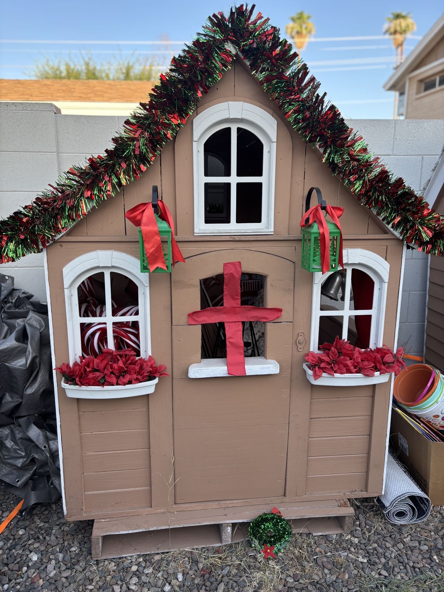 Outdoor Christmas Gingerbread House