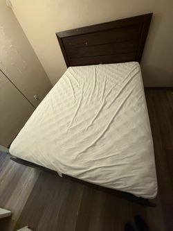 Queen size mattress and adjustable frame