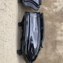 HEADLIGHTS DODGE CHARGER   2015-2022 XENON LH LEFT DRIVER END RIGHT PASSENGER SIDE HEADLIGHT OEM