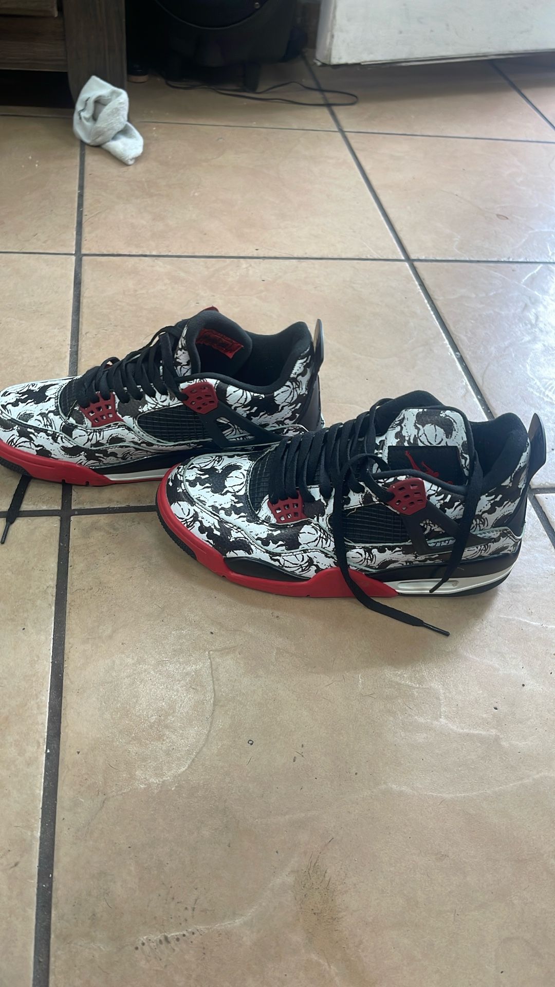 Jordan shoes size 9 1/2