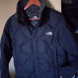 North Face Women's Down Puffer Winter Jackets, Puffer Vest or Denali Winter Fleece, All Different Prices, only Size Xs, Small & Medium, Also In Mens