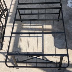 Bed frame Foldable