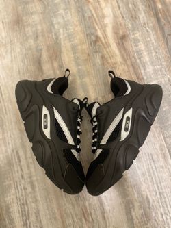 Dior b22