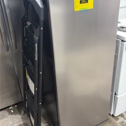 Frigidaire Upright Freezer 