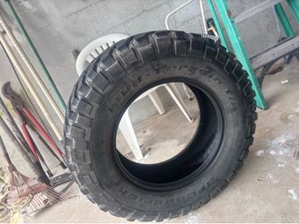 Mud terrain tires