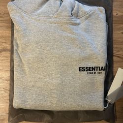 Essentials Fear of god