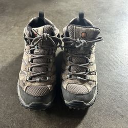 Merrell Women's Moab 2 Mid Waterproof Hiking Boot