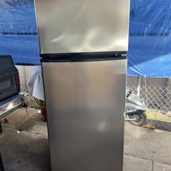 Full Size Refrigerator