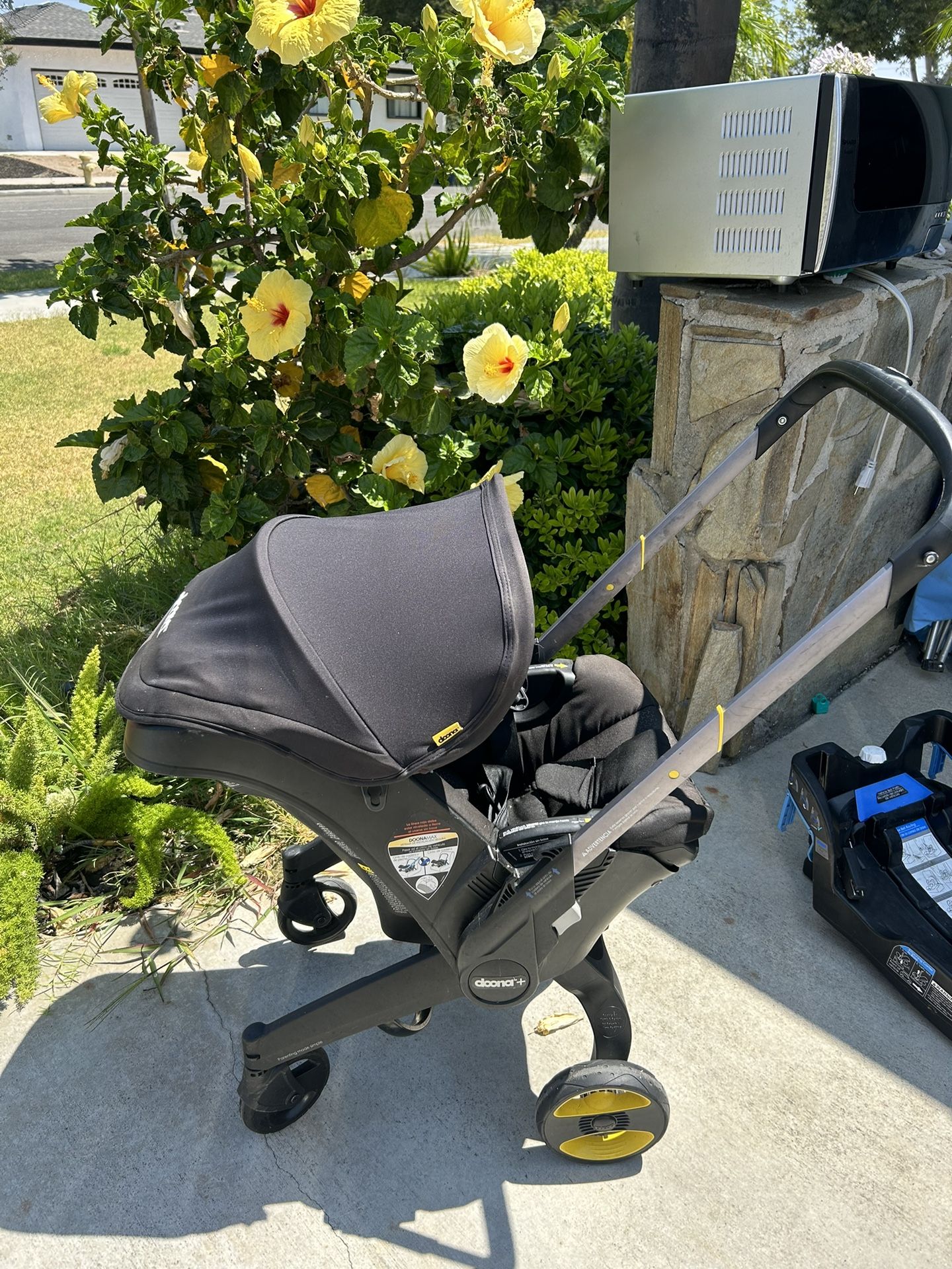 Donna stroller