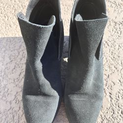 Me Too Black Booties, Size 7.5