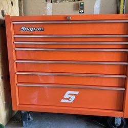 Snap on Tool Box