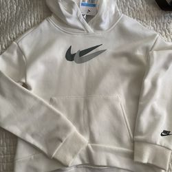 Girls Nike Hoodie *new* Size Medium $30