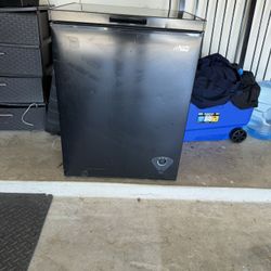Artic King Chest Freezer