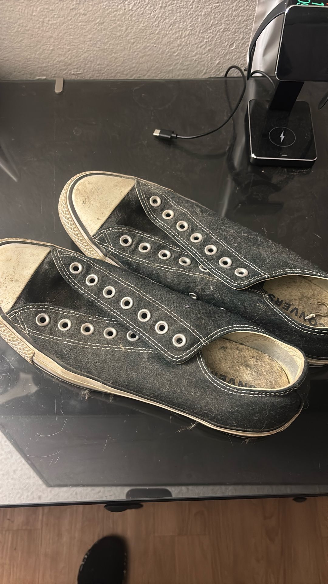 Converse Shoes Size 11