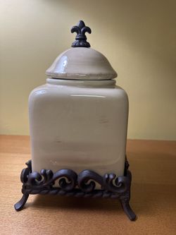 🌟Tuscan Countryside Ceramic Canister🌟