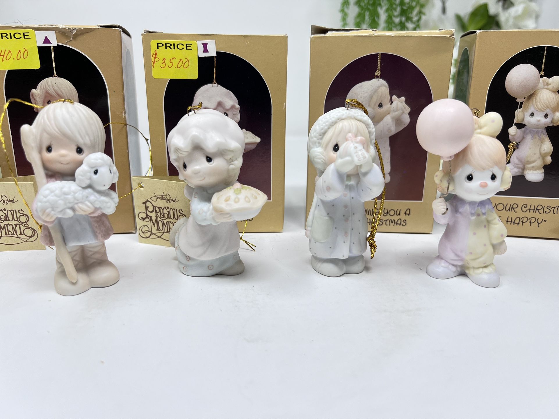 P43 Lot of 4 Precious Moments Christmas Ornaments – With Original Boxes – Perfect Condition