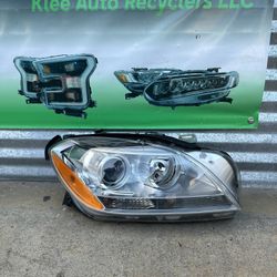 2012-2015 Mercedes Ml350 Headlight Oem