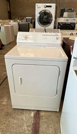 White Kenmore Dryer with AutoDry Feature