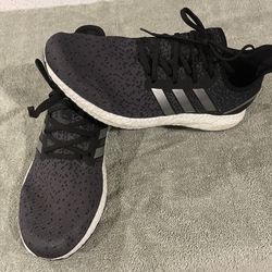 Tampa Bay Lightning Ultraboosts Size 10