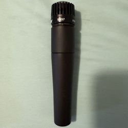 ****Shure SM 57 Microphone****Like New*****