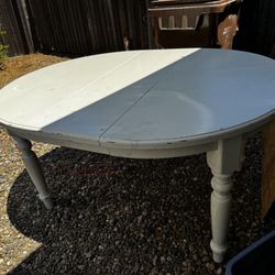 Pottery Barn Dining Table - seats 6