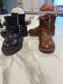 Girl boots