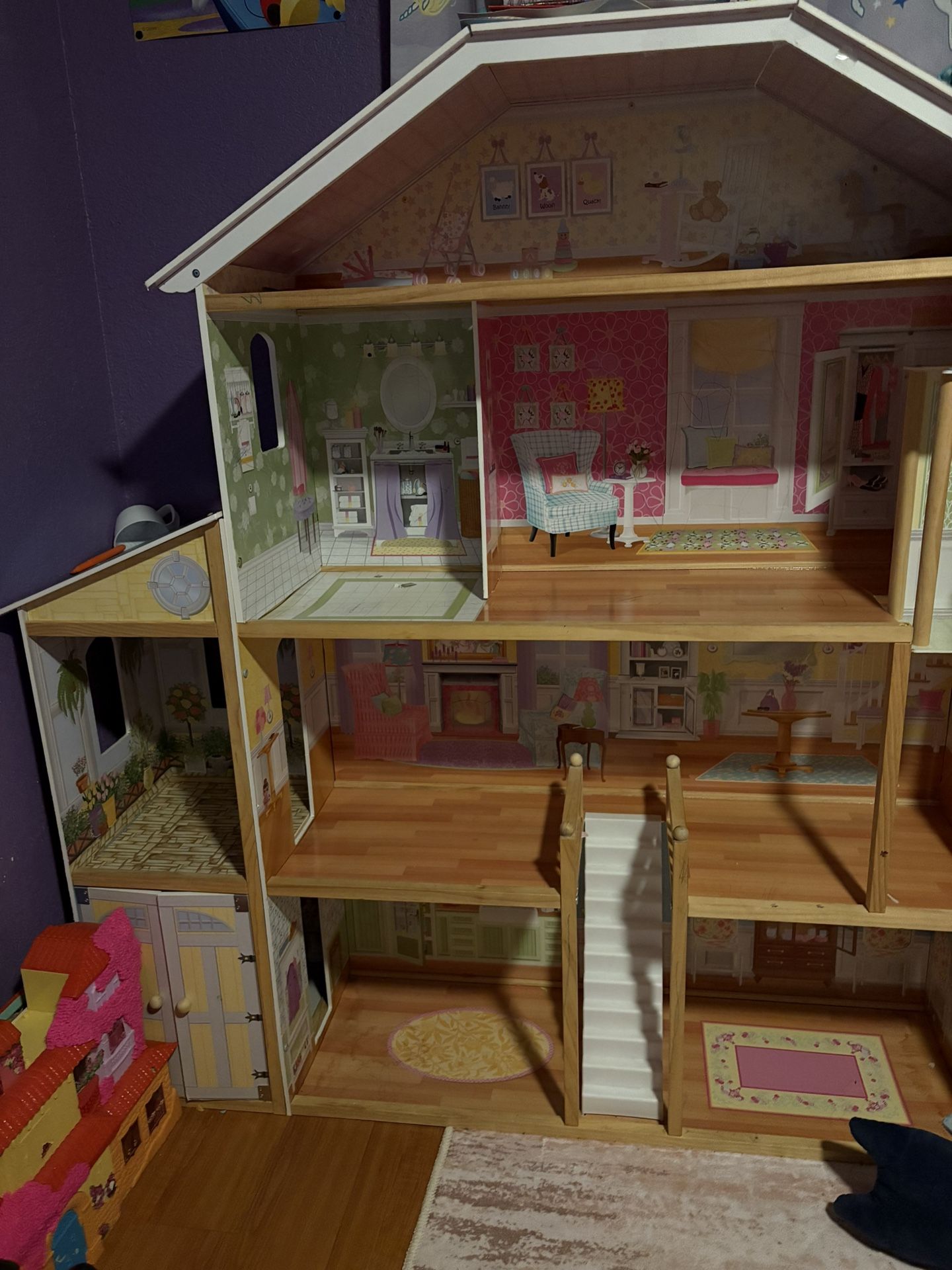Doll house