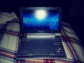 Panasonic DVD-LS90 9-Inch Portable DVD Player w/ Panasonic Charger