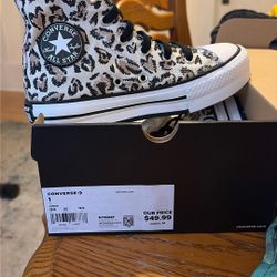 Converse Size 1 Girls 
