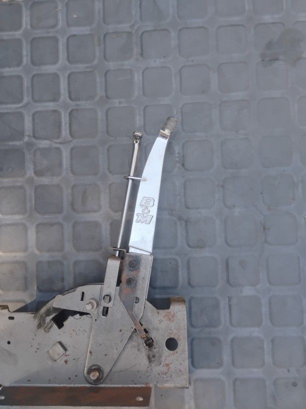 B&M Universal Automatic Shifter