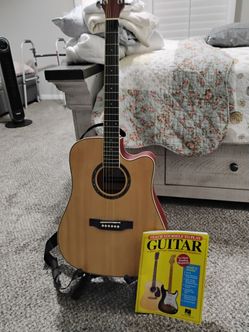 Acoustic guitar set