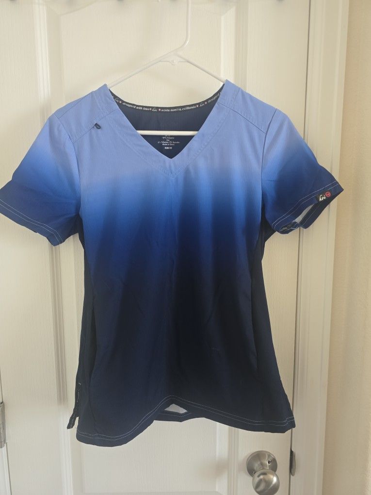 Scrub Top
