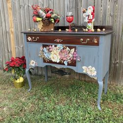 Stunning Buffet Antique 