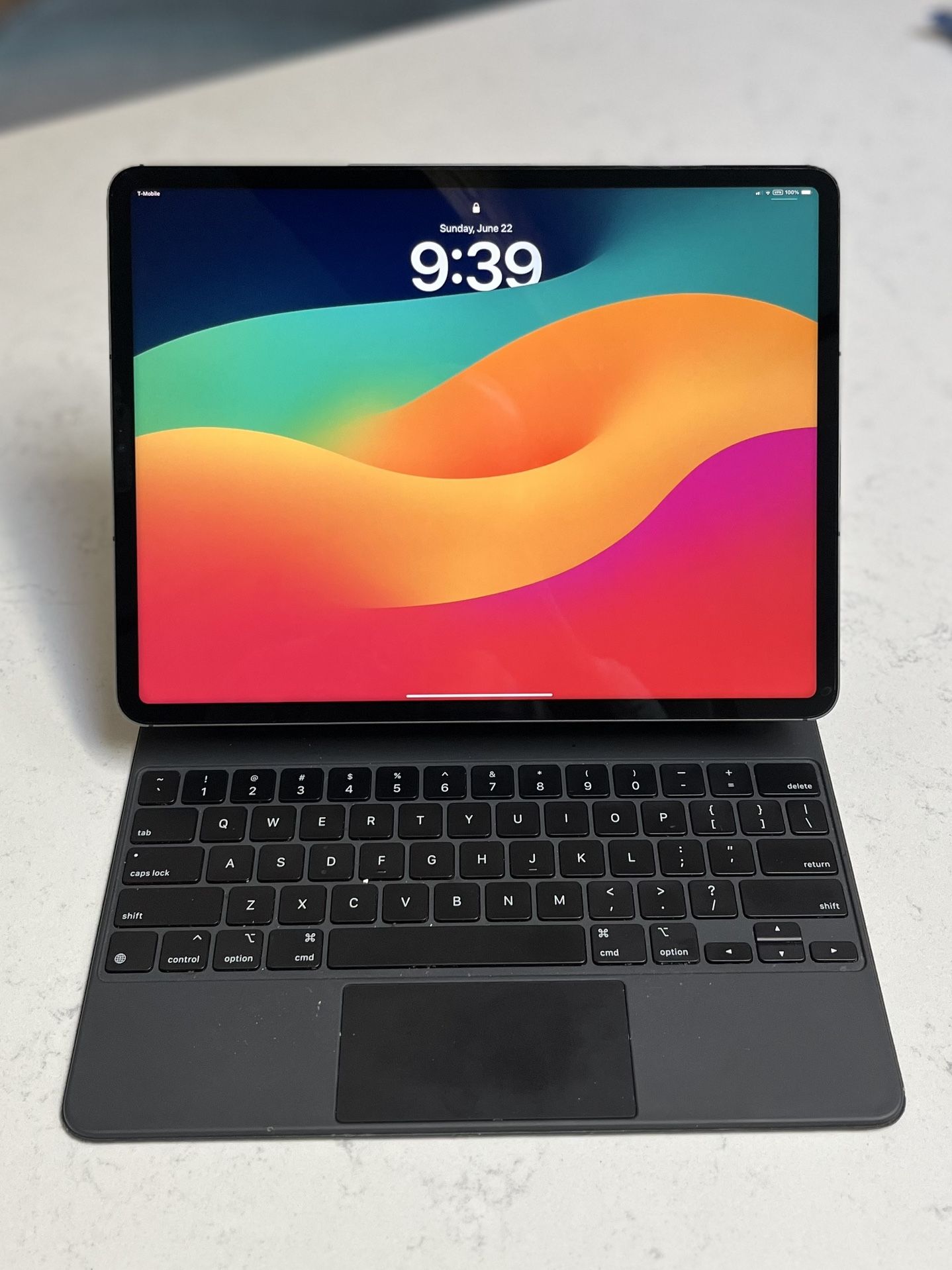 iPad Pro 12.9-inch 128gb (5th gen) WiFi + 5G Cellular