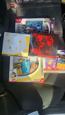 30th Celebration pokemon lot