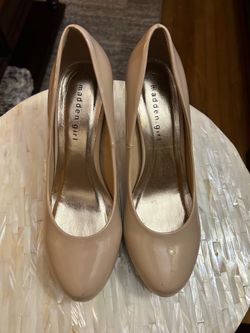 Heels/Like New/Size 7.5/$10 Each