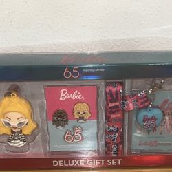 Barbie 65th Anniversary Comic Con Deluxe Gift Set NEW Sealed