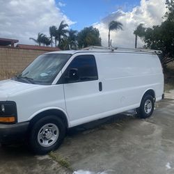 2013 Chevrolet Express 2500